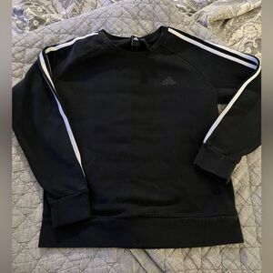 Adidas woman’s crewneck sweat shirt